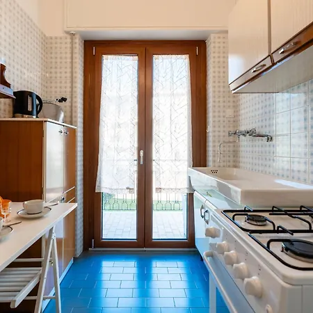 Luce By Interhome